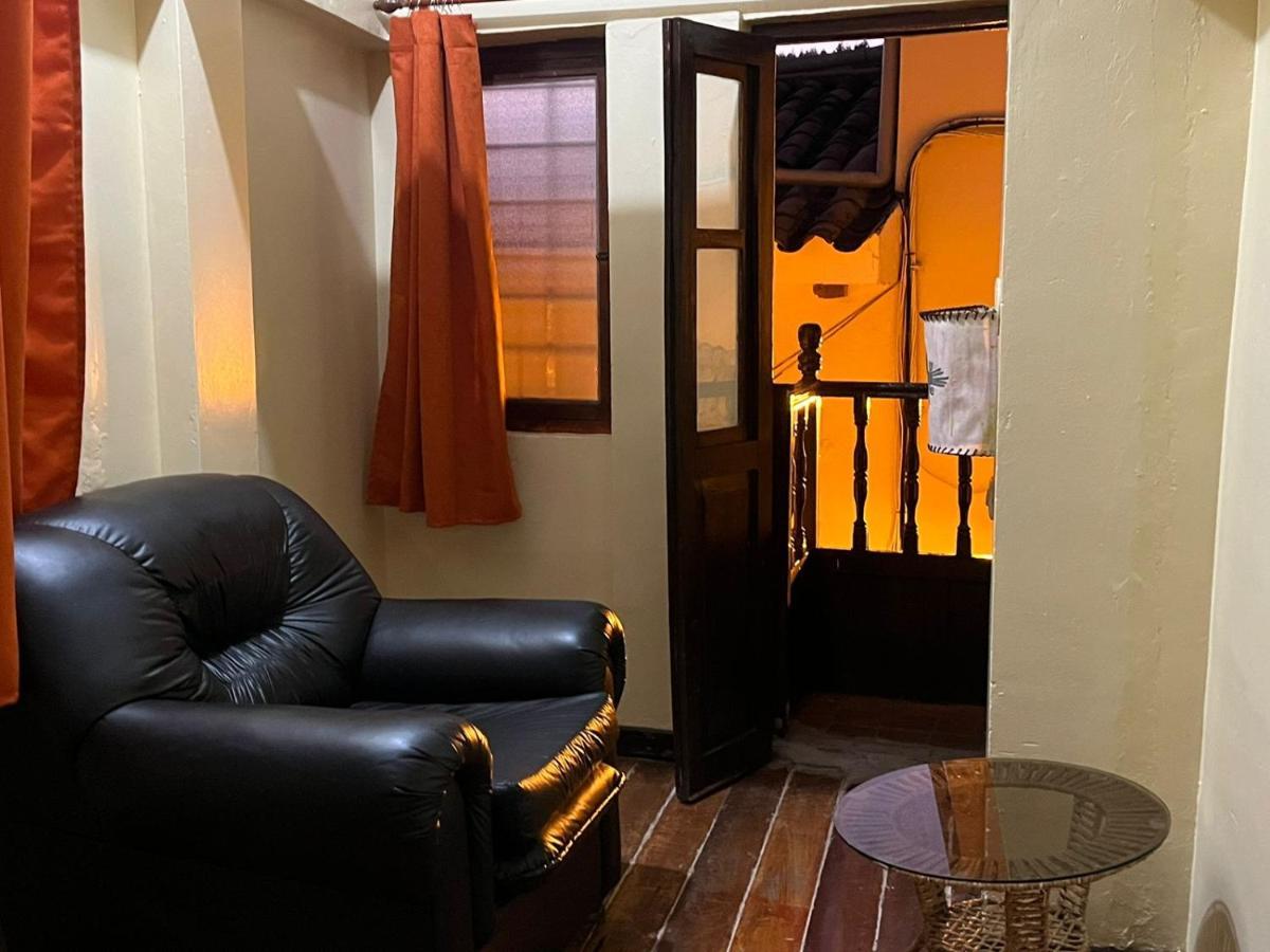 Hostal Andenes De Alabado Hotel Cusco Exterior photo